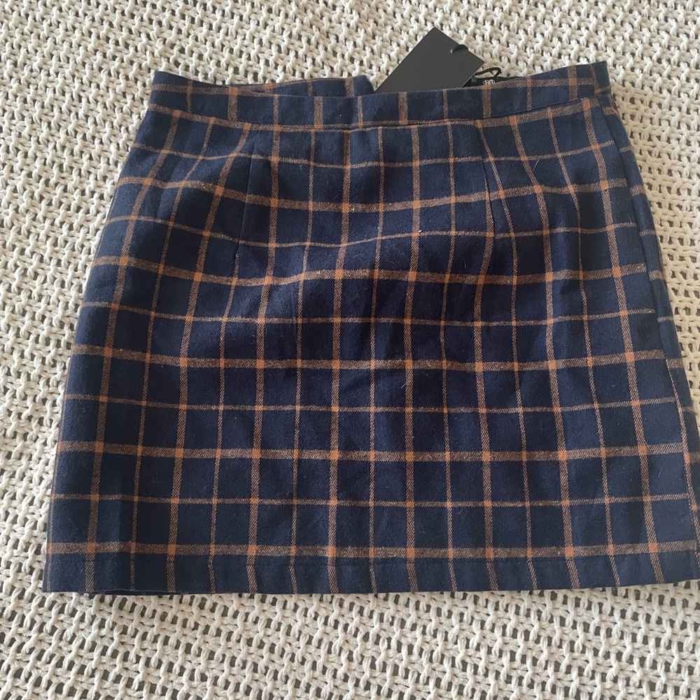 heartbreak checkered plaid mini skirt